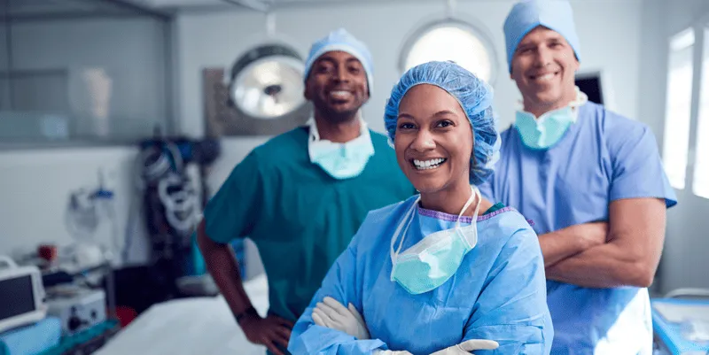 Top 10 disposable isolation gown manufacturers in the United States