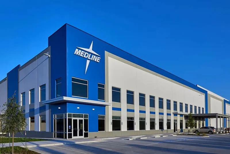 medline-disposable isolation gown manufacturer in the US